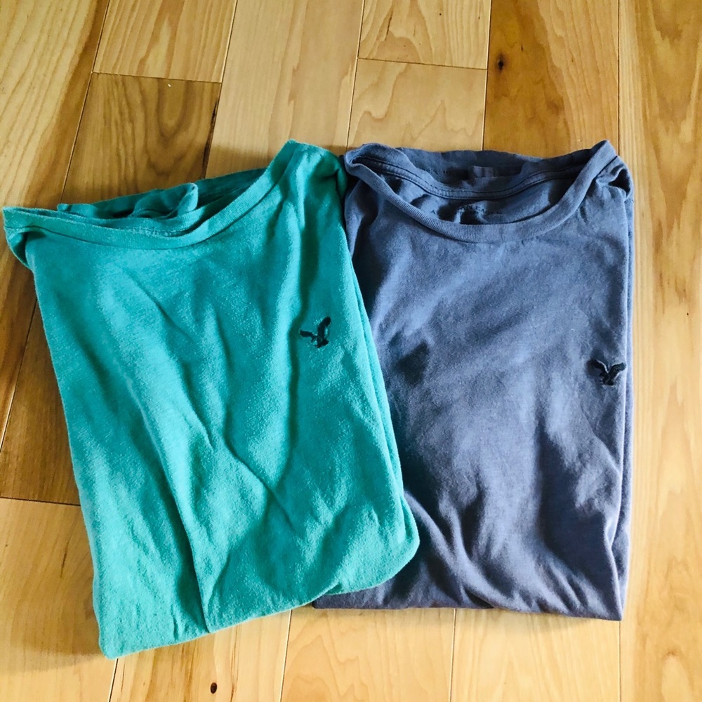 Bundle of 2 American Eagle tees